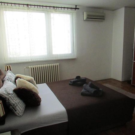 Apartman FAMILY Sarajevo Bagian luar foto